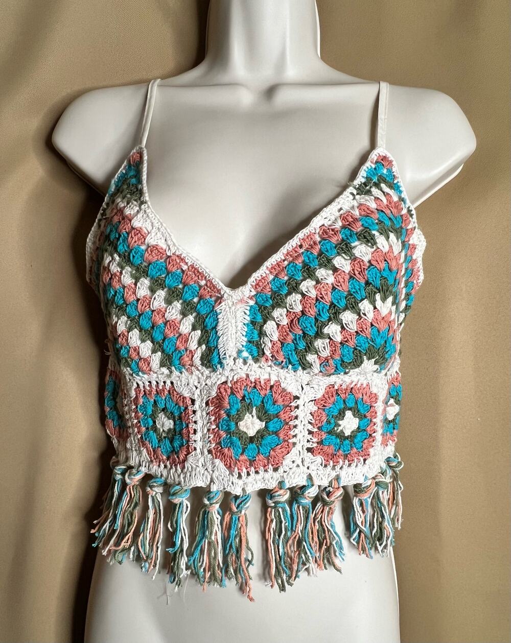 Band Of The Free - B.O.G Collective Crochet Fringe Top M NWT